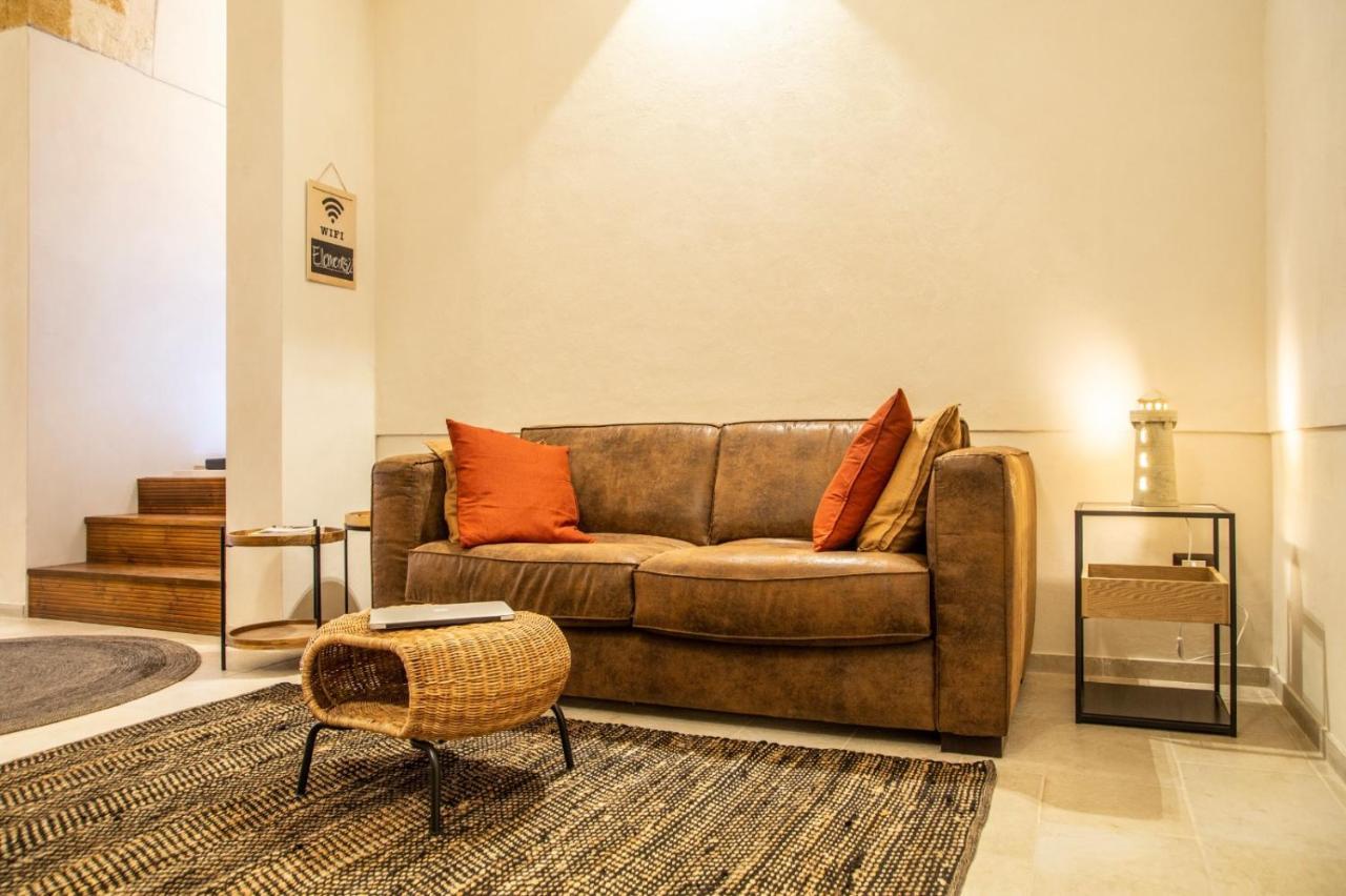 برينديسي Ellements - Luxury Rooms المظهر الخارجي الصورة